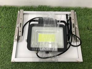 【中古品】GOODGOODS 太陽光充電 LED投光器 TYH-50WK ITNLD7NSPXZI