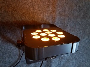 ①【動作品】AMERICAN DJ ( アメリカンディージェイ )Flat Par TW12　LEDパーライト　スポットライト　LED PARライト　ステージ照明