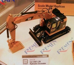 DM CAT335F L hydraulic excavator car ta- shovel alloy model 1:50 85925