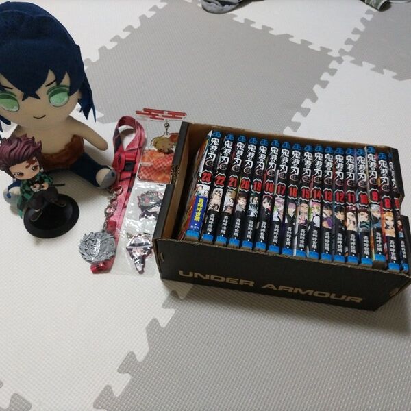 ●鬼滅の刃8から23巻+零●フィギュアキーホルダー等