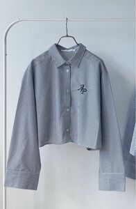 AS know AS plus 胸刺繍ロゴ ショートシャツ シャツ 長袖　フリーサイズ　定価5390円