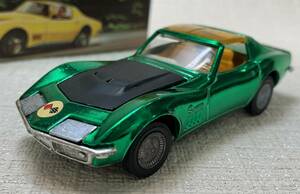 【ビンテージ品】コーギー製　コルベット　スティングレー　箱付き　CORGI TOYS / CORVETTE STING RAY