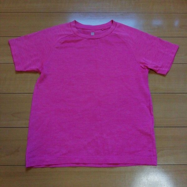 ユニクロ スポーツウェア 速乾 半袖Tシャツ 120 ピンク 無地