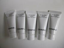 ■　シャネルCHANEL　ル ブラン セラム HLCS 薬用美白美容液 サンプル5ml×10本　訳あり　新品　 未使用品　■_画像1