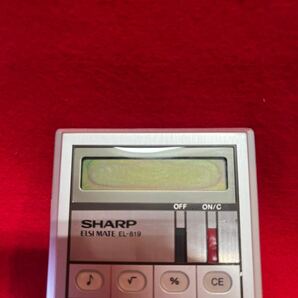 ☆希少品☆ SHARP シャープ 電卓 ELSI MATE EL-819 動作良好 8桁 計算機 昭和レトロ 1979年製 手帳型ケース付 (02046Fの画像7