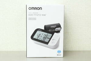 【未使用】 オムロン HCR-7712T2 上腕式血圧計 Bluetooth通信機能搭載 2023年9月発売モデル 13I281