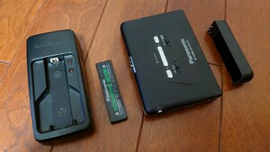 Panasonic カセットプレーヤー RQ-S40 乾電池式充電池式 充電池ランプ点灯しますが動作未確認