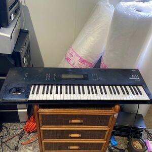 KORG M1 電子ピアノ