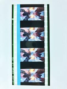 【１円～驚愕のレア　フィルム】ガンダムseed freedom 特典　ズゴック対ブラックナイツ大将機！互角！！シーン