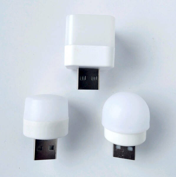 ミニ LEDランプ 3種類セット(円柱形・角形・丸頭形/電球色) 読書 ナイトライト 常夜灯 LEDライト USB【おてがる配送/送料込み】