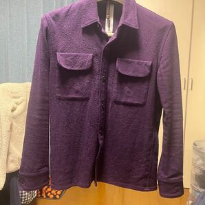アタッチメント　紫シャツ