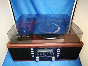 【k35】TEAC LP-R550USB　ウォルナット ティアック　CDレコーダー　ターンテーブル　カセットプレイヤー ジャンク