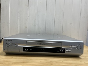 MITSUBISHI 三菱 VHSビデオ カセット レコーダー HV-FM7 2003年製 シルバー デッキ 動作確認済み