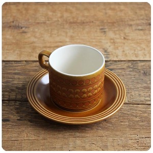 イギリス ビンテージ ホーンジー カップ＆ソーサ― 陶器 サフラン「HORNSEA SAFFRON」P-185