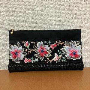 ハンドメイド 20センチファスナーポーチ【インド刺繍リボン】マチなし ピンク