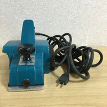 Makita マキタ 1911B 110mm 電気カンナ 電気かんな 電動カンナ 電動かんな カンナ かんな 電動工具 大工 DIY 工具 中古現状品 2 カ 5155_画像5