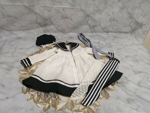 ＳＤサイズお洋服　中古になります。