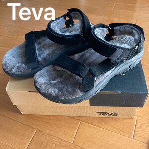 新品未着　TEVA テバ サンダル ブラック ハリケーン1103273 23cm