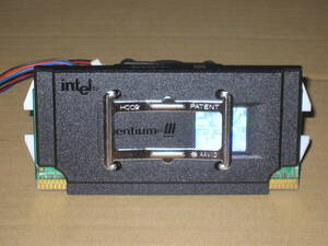 SLOT1 Katmai Pentium III 500MHz 500/512/100/2.0V 0402 10800/22240113