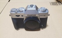 FUJIFILM X-T10 富士フイルム ジャンク 本体のみ シルバー_画像1