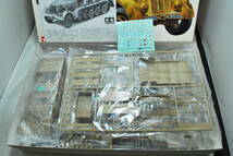 □　未開封　タミヤ　1/35　ドイツ軍　8トン ハーフ トラック　Sd.Kfz.7　乗員8体人形付　ミリタリーシリーズ□_画像2