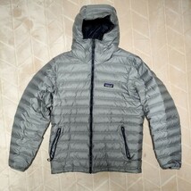 パタゴニア ダウンジャケット patagonia Down ダウン　Mサイズ　シルバー　ダウンセーター フーディ　84701_画像1