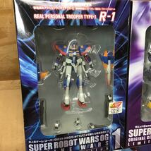 初回限定生産商品 【DVD無し】スーパーロボット大戦 R-1/サイバスター/ゲシュペンスト/R-2/アルトアイゼン フィギュア 現状品　_画像2