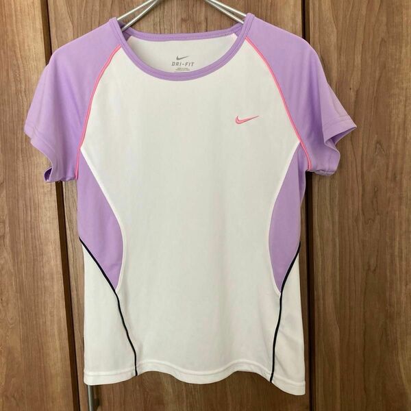 ナイキ Tシャツ★DRI−FIT スポーツウェア　M レディース 白ピンクパープル 半袖Tシャツ