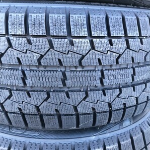 収納袋付 送料無料 新品 4本セット (MQ0008.8) 215/50R17 91T TOYO OBSERVE GARIT GIZ 2023年製造 屋内保管 スタッドレス 215/50/17の画像3