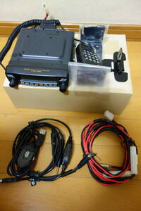 送料無料 ジャンク YAESU FTM-100DH C4FM/FM 144/430 DUAL BAND 50W