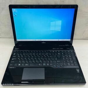 [超美品] 富士通LifeBook AH53/U i7 8GB SSD256GB 15.6インチ Webカメラ有りDVDドライブ付