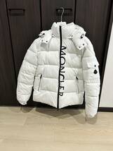 モンクレール MONCLER マウレス ダウンジャケット ホワイト メンズ アウター ブランド品 _画像1