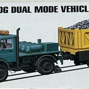 絶版 トミカ No128  メルセデスベンツ  ウニモグ 軌陸車  SCALE：1/88   新品未使用品の画像3