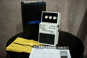 ♪ BOSS NS-2 Noise Suppressor ノイズサプレッサー エフェクター ☆D0227