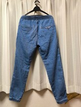 新品　BEAMS　デニムパンツ BLU　サイズＳ_画像2