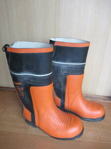 スチールチェーンソー　チェンソー作業用ラバーブーツ　４１ / UK71/2　安全長靴　チェーンソー用長靴