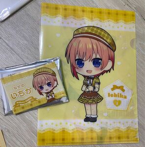 五等分の花嫁 ロフト Loft スピードくじ 一花 クリアファイル、 缶バッジ クリアファイル