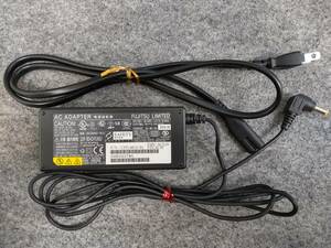 中古 ACアダプター 富士通 FMV-AC319 SEC80N2 19V 3.16A 丸ピン5.5mmx2.5mm 220006 3