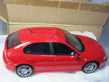 Otto Mobile 1/18 SEAT Leon Cupra R セアト　レオン　R　　限定品　未展示品_画像4