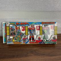 当時物 合金 タカトクトイズ 龍虎巨人ゴーカイザー ゴーカイタイガー ゴーカイジャイアント ゴーカイドラゴン GOKAISER-MIN3 ブロマイド_画像1