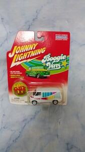 JOHNNY LIGHTNING ジョニーライトニング ミニカー　1976 CHEVY G-20 シェビー　バン　Boogie Vans 激レア　