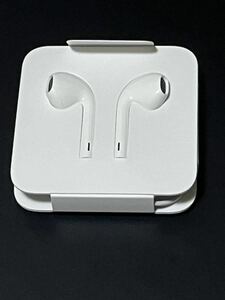 【未使用】iPhone8付属品 Apple純正　EarPods Lightning Connector イヤホン