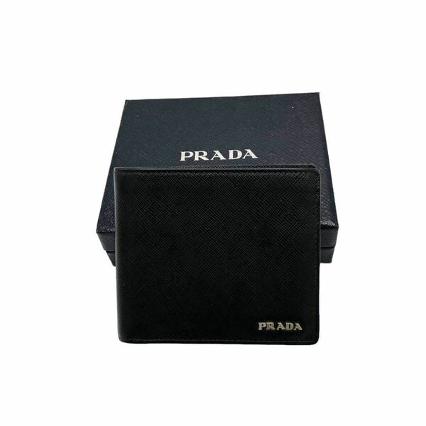 【良品】プラダ PRADA メタルロゴ サフィアーノ レザー 二つ折り財布 ブラック × ネイビー
