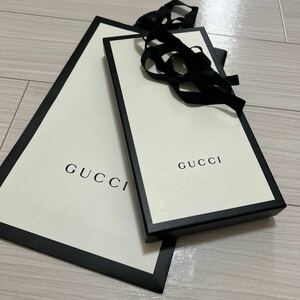 グッチ GUCCI 空箱 空き箱 ボックス　リボン　プレゼント　ショッパー　(1)