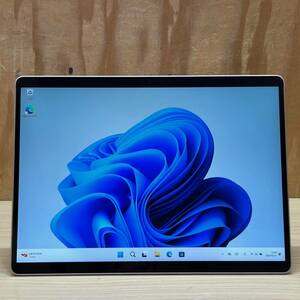 極美品◆Microsoft Surface Pro 8◆LTE対応◆Core i5-1145G7◆メモリ8GB◆SSD256GB◆Iris Xe Graphics