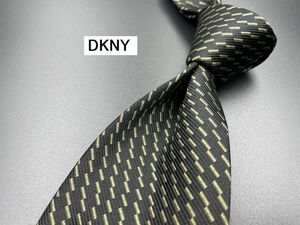 【新古品】DKNY　ダナキャラン　ドット柄　ネクタイ　3本以上送料無料　ブラック　0205116