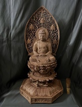 大型高62cm 仏教工芸品　総楠製　井波彫刻　極上彫　木彫仏像　釈迦如来座像_画像1