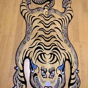 SALE《 本物 1点物 新品 》 チベタンタイガー チベット絨毯 シルク Lサイズ 147cm 手織り 42
