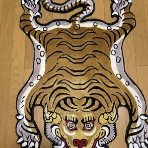 SALE《 本物 1点物 新品 》 チベタンタイガー チベット絨毯 シルク Mサイズ 96cm 手織り 44