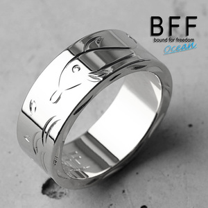 BFF ブランド ドルフィン 幅8mm 平打リング シルバー 銀色 スクロール ペア 手彫り 専用BOX付属 (14号)